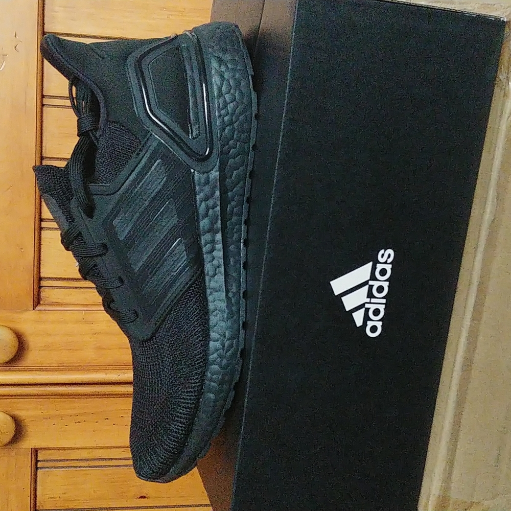 New Adidas ultraboost 20 sneakers